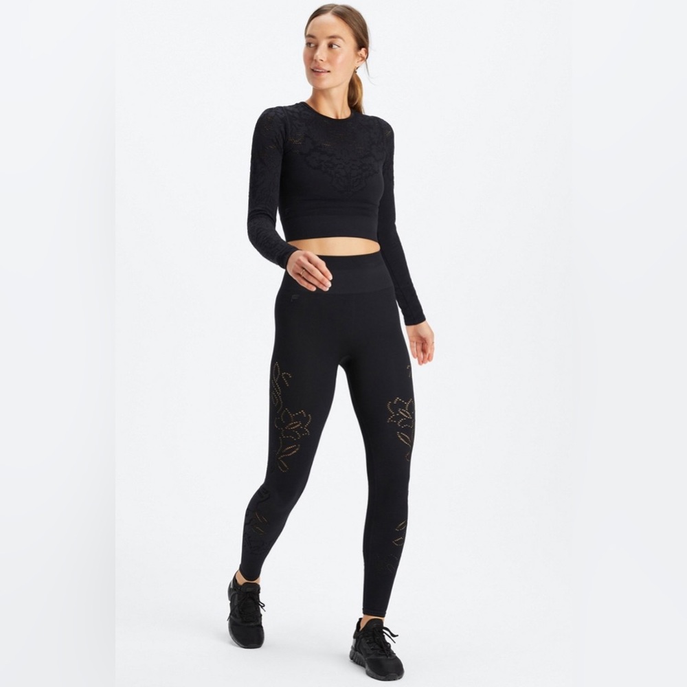Fabletics Top - Picture 4 of 4